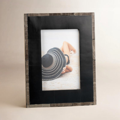 Alette Matte Picture Frame