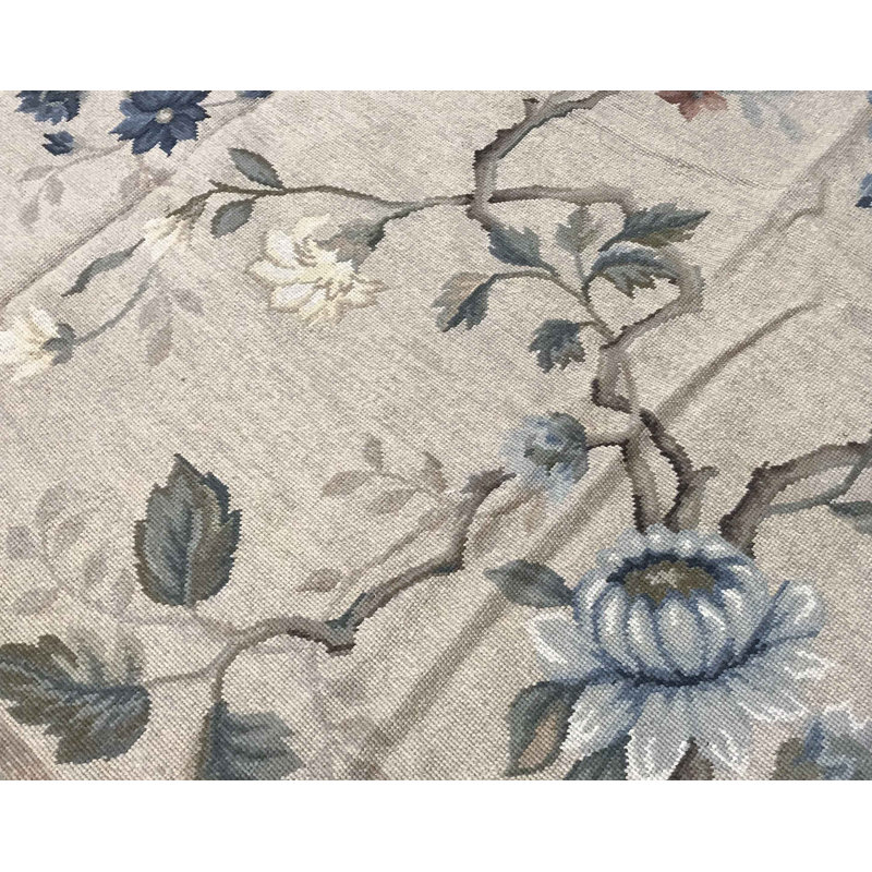 Hand-Knotted High-Quality Beige Area Rug