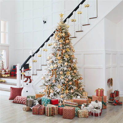 Sapin de Noël givré pré-éclairé