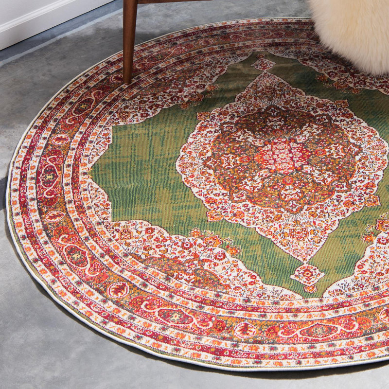 Folmar Oriental Area Rug, Round 5'5", Green/Red 