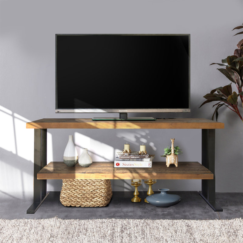Console multimédia avec une tablette pour votre décoration intérieure, bois récupéré naturel et finition noire