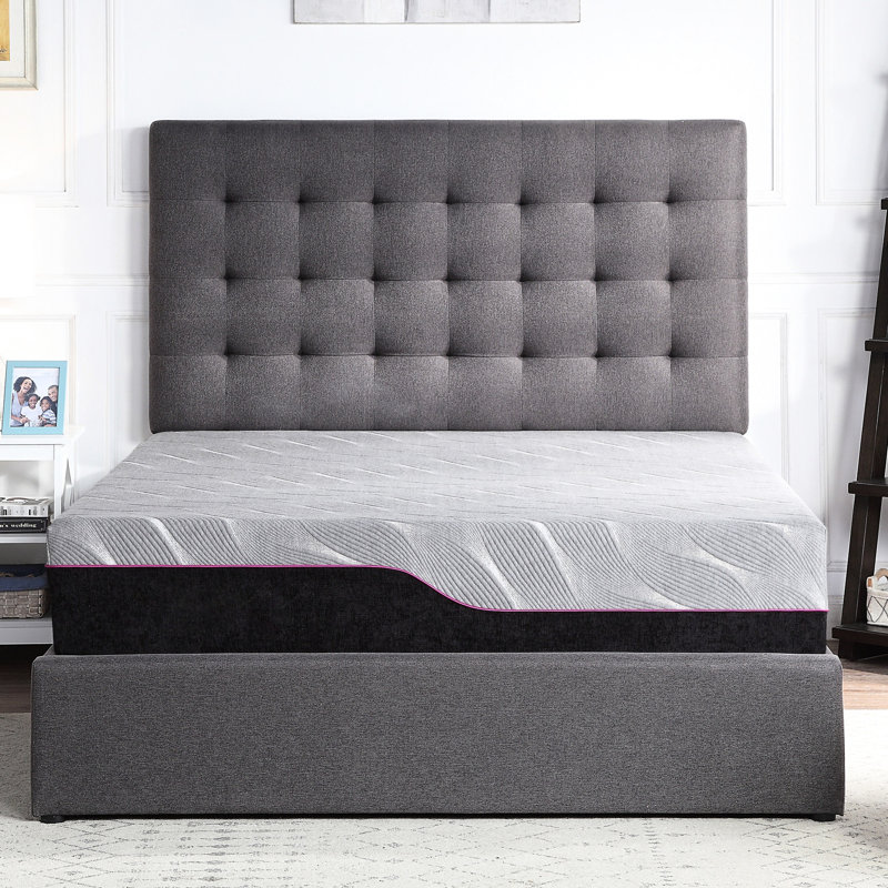 Latex Foam King Size Mattress 11" - Relief And Relaxing Bed Temperature Regulating Cover