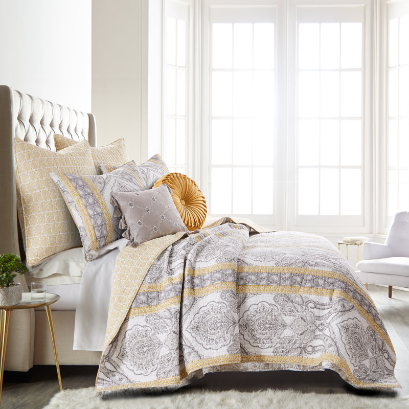St. Ives Emb. Pillow with Tassels