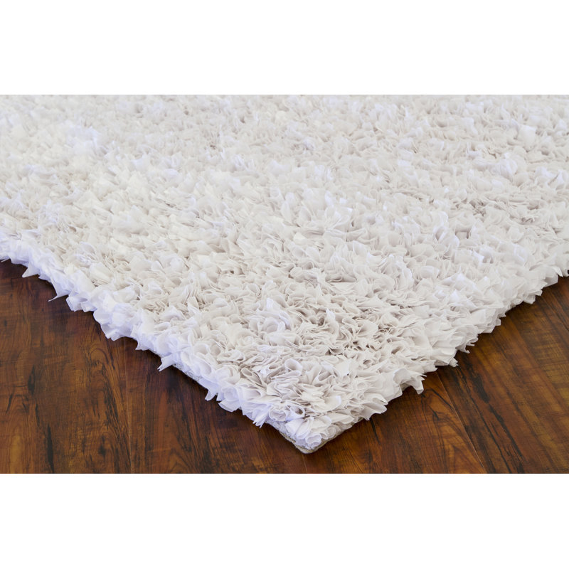 Tapis blanc à poils longs Arrisson, 3 pi 6 po x 5 pi 6 po