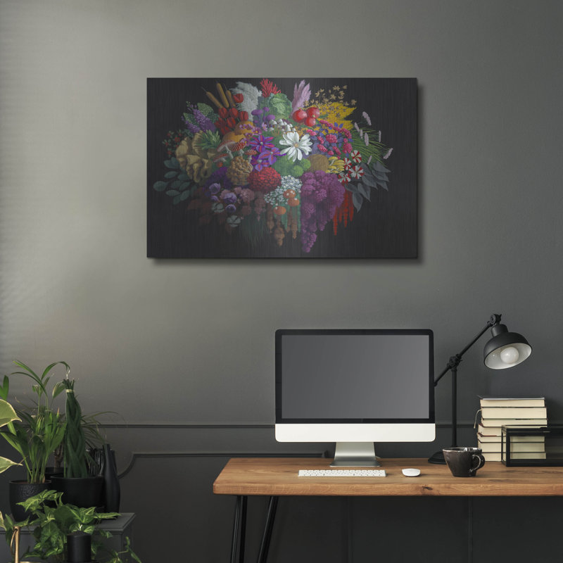 «Purple Flower Bomb» par Heather Gauthier, art mural en métal, 36 po x 24 po, H 24 po x l 36 po