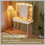 Petit meuble-lavabo avec miroir et lumières, grande capacité de rangement et miroir coulissant, ensemble de meuble-lavabo avec deux tiroirs cannelés, coiffeuse 3 couleurs d'éclairage (blanc)