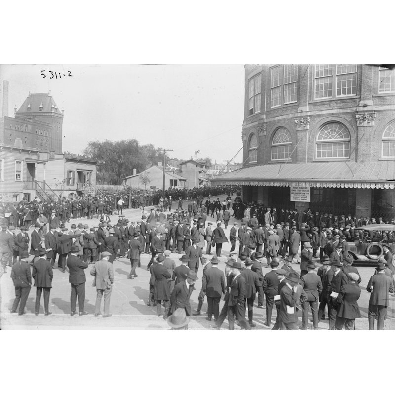 Ebbets Field, H 16 po x l 24 po