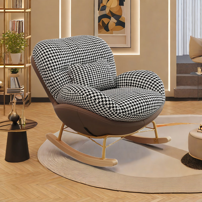 Chaise berçante moderne rembourrée