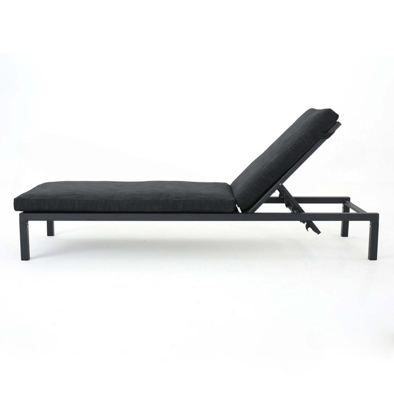 Chaise longue parfaite pour les espaces extérieurs