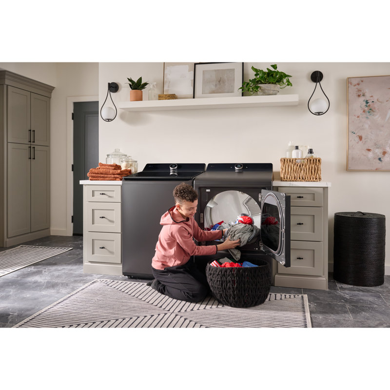 7.3 Cu. Ft. Ultra Large Capacity Rear Control Gas Dryer With Lg Easyload Door, Ai Sensing And Turbosteam