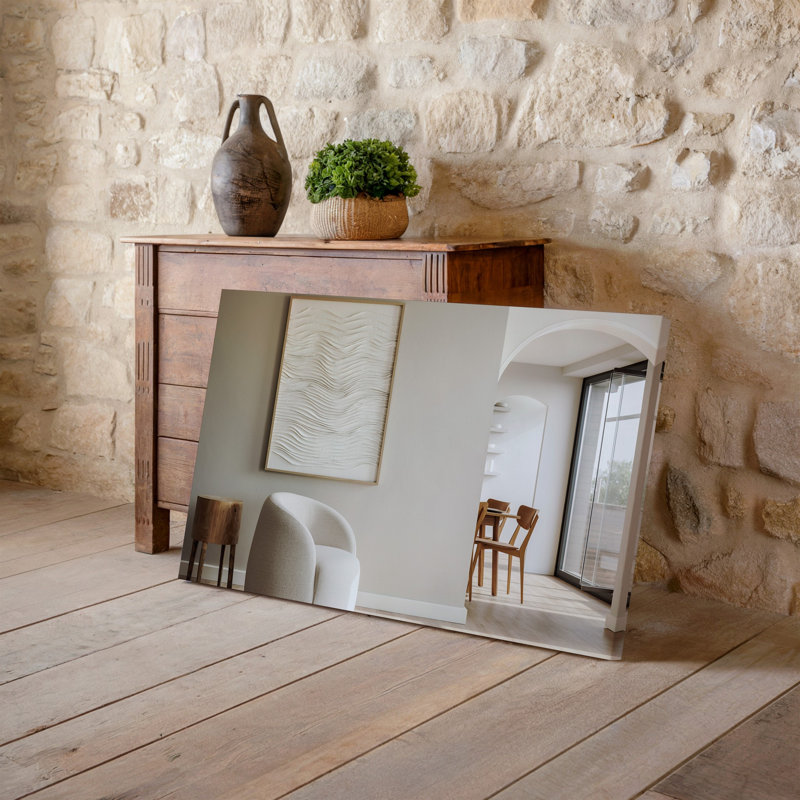 Toile, intérieur moderne et serein, art mural texturé avec un design minimaliste mettant en valeur des lignes ondulées superposées sur toile