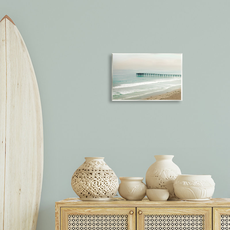 «Distant Pier Beach Jetty», art par Rhonda Addison, H 10 po x l 15 po