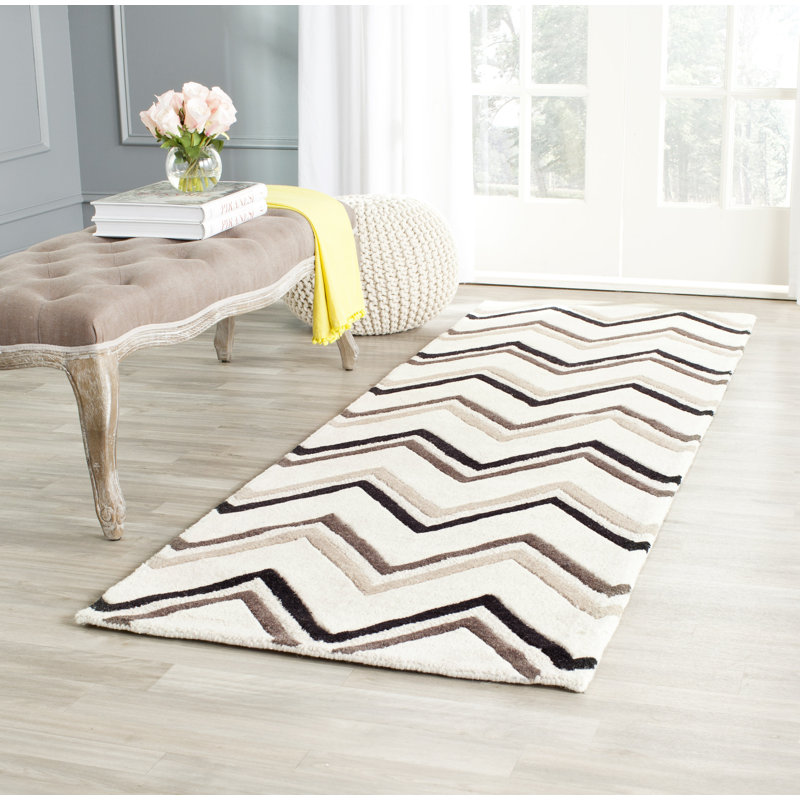 Sanyla Hand Tufted Wool Chevron Rug, Runner 2'6" x 8'
