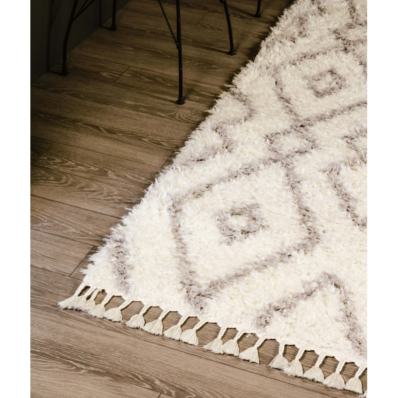 Stephannie Geometric Indoor Rug, Rectangle 6'7" x 9'7"