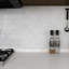 Carrelage mural décoratif en vinyle blanc lustré 3 po x 5,9 po Subway