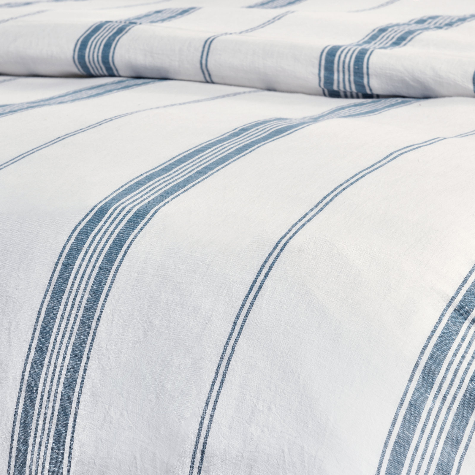 Fleta Cashmere Duvet Cover, King Duvet Cover, White/Blue Striped