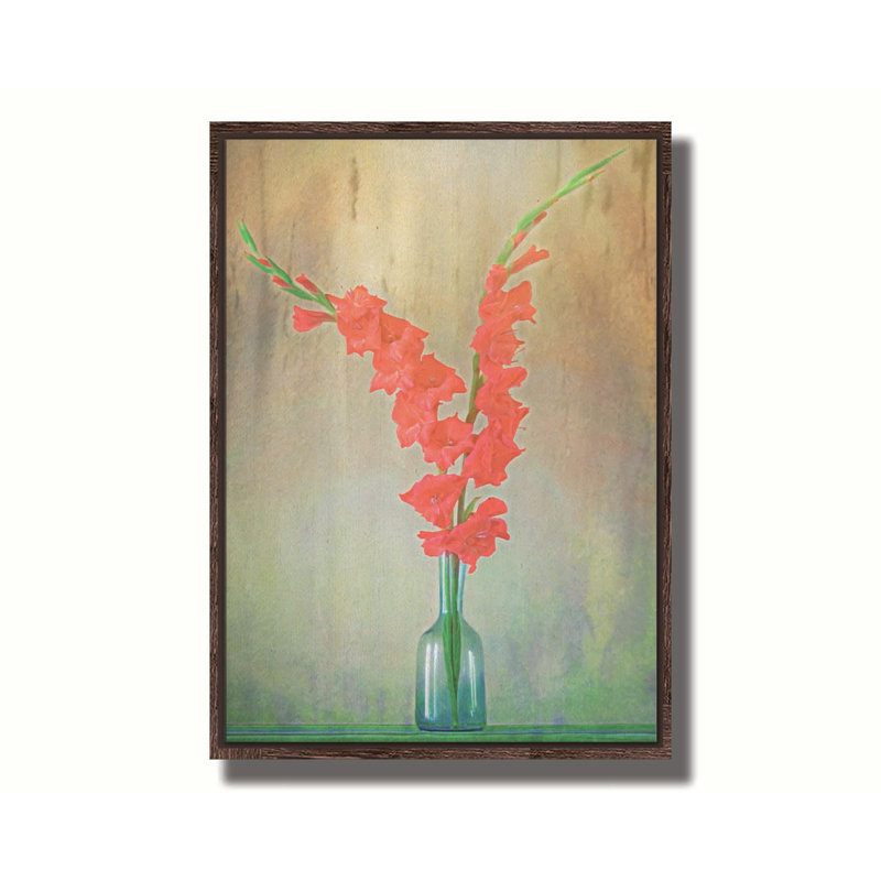 Gladiola Hola par Hal Halli. Estampe numérique, H 40,5 po x l 32,5 po, Impression encadrée sans passe-partout, Brun