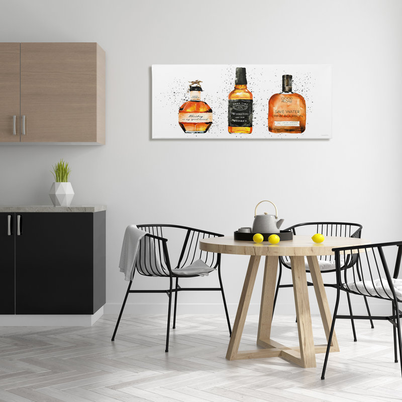 Drôle de bouteilles de whisky, art mural sur toile par Mercedes Lopez Charro, H 20 po x l 48 po x P 1,5 po