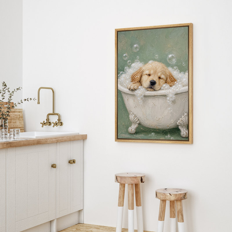 Tableau encadré représentant un chiot doré prenant un bain moussant, imprimé sur toile, à accrocher dans la chambre parentale.