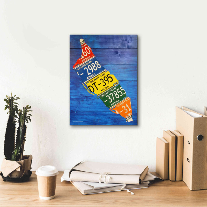 «Aruba Licence Plate Map» par Design Turnpike, H 16 po x l 12 po x P 0,75 po