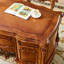 Bureau sculpté Grandwardward