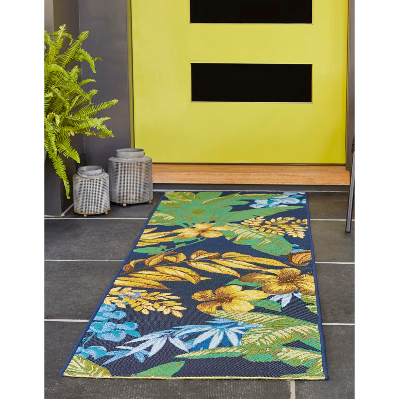 Brett Washable Floral Indoor / Outdoor Rug, Runner 2' x 6'