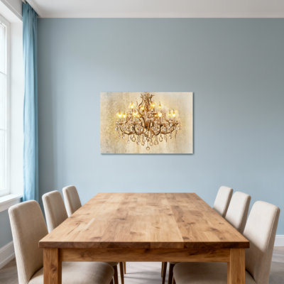 Lustre à la mode élégant sur fond doré clair
