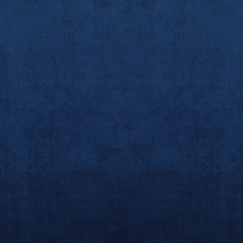 Fauteuil bleu avec pieds élégants et fuselés dorés