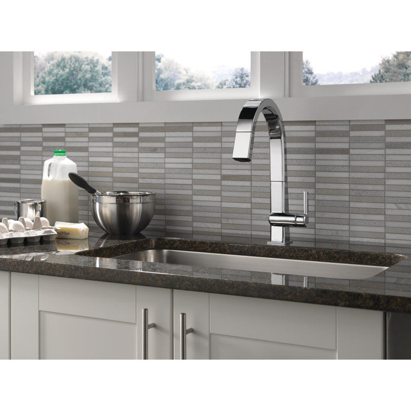 Pivotal Pull Down Sprayer Kitchen Sink Faucet, Single Handle Kitchen Faucet, Chrome