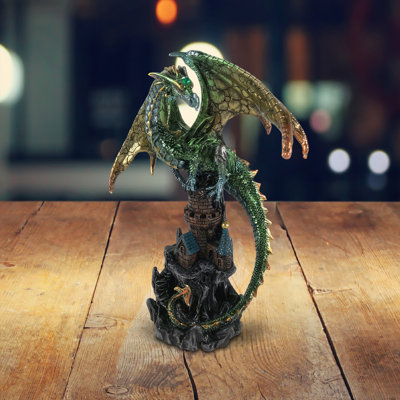 Figurine dragon vert 7,5 "sur château
