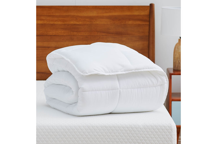 The Down-Alternative Microfiber Comforter