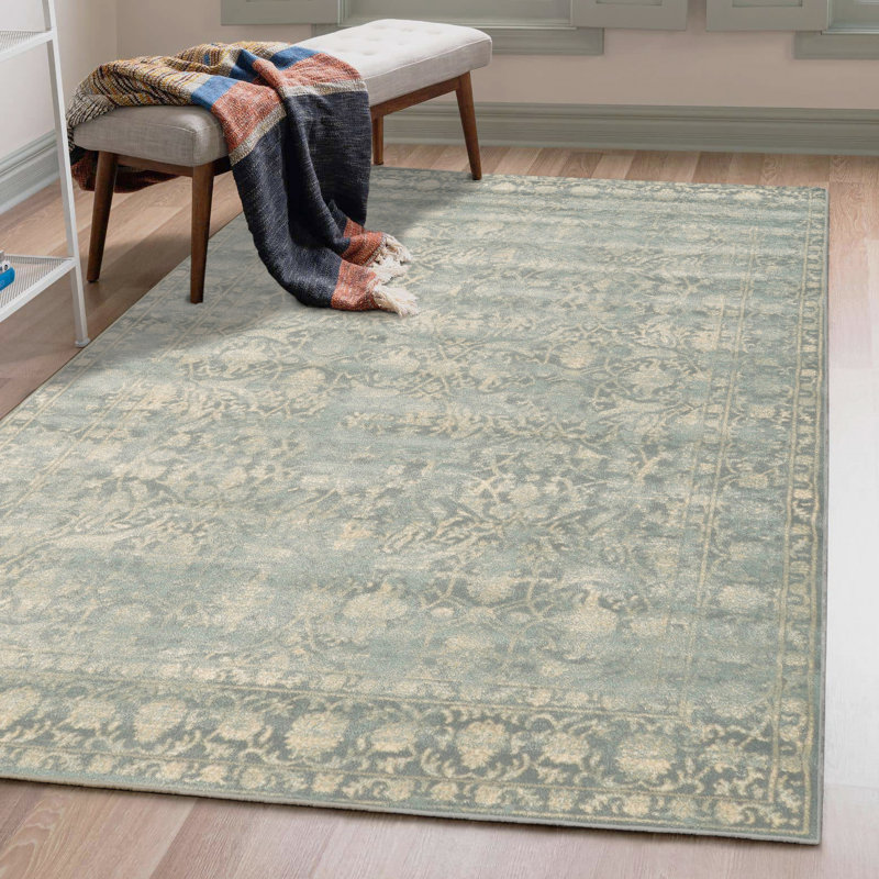 Tapis de style oriental gris Benson, Rectangle 5 pi 3 po x 7 pi 3 po