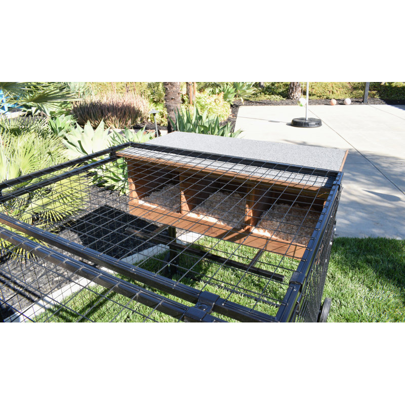 Polk 12.3 Square Feet Chicken Coop with Chicken Run For Up To 4 Chickens