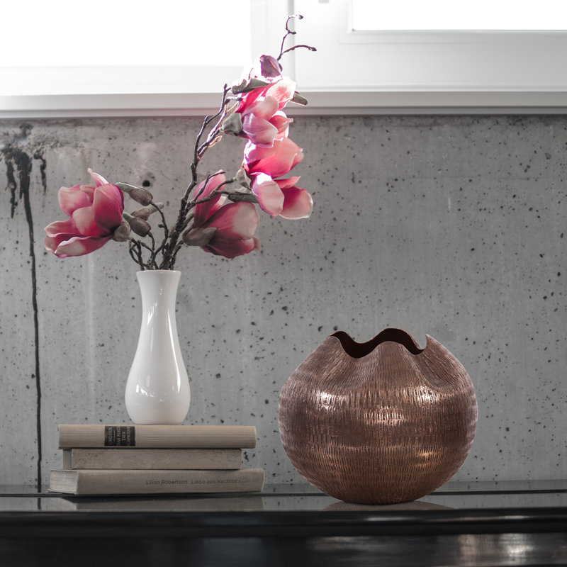 Vase de table en aluminium Locher, Cuivre, H 9 po x l 10 po x P 10 po