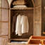 Armoire de rangement en bois et rotin