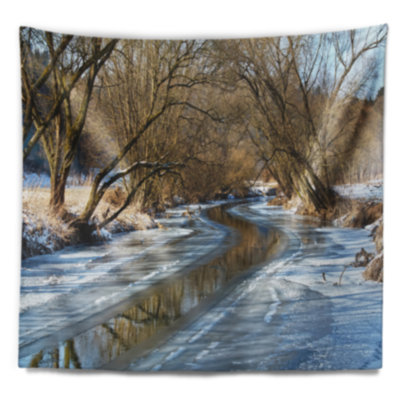Tapisserie paysage bleu ensoleillé en hiver