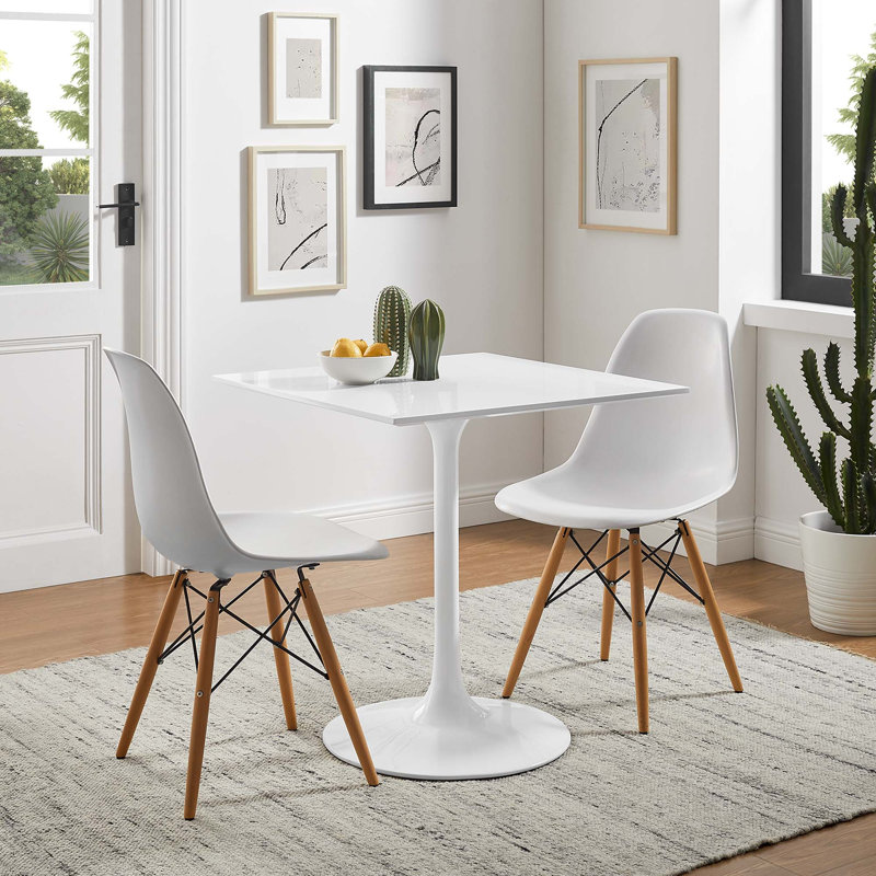 Table de salle à manger carréeLippa, Blanc, H 29,5 po x l 28 po x L 28 po