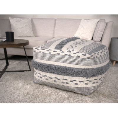 Grand pouf en faux fil