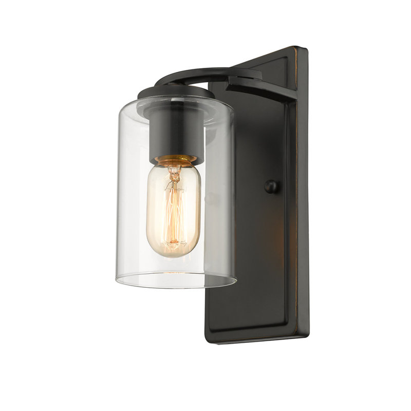 Leithgow Steel Spotlight