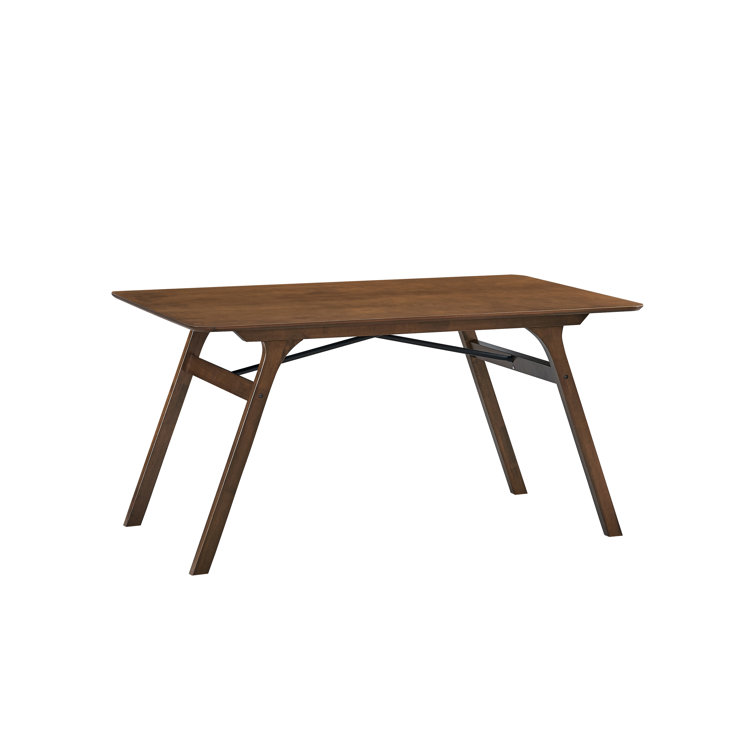 Darly Rectangular Dining Table in Walnut