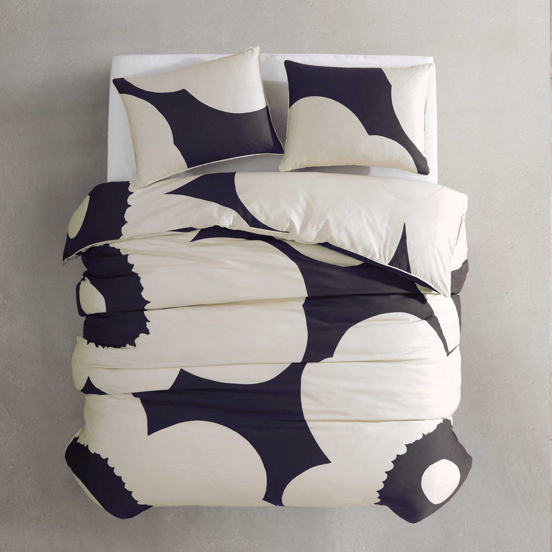 Iso Unikko Organic 100% Cotton Standard Duvet Cover Set, Queen Duvet Cover + 2 Standard Shams