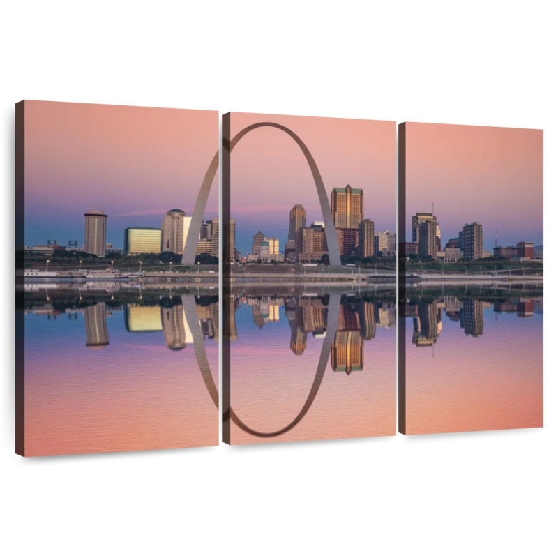 Rorry St Louis Skyline, 32" H x 50" W