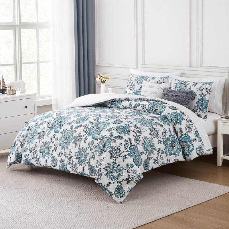 Modern Threads 5-Piece Printed Athenas Comforter Set, King Comforter + 4 Additional Pieces