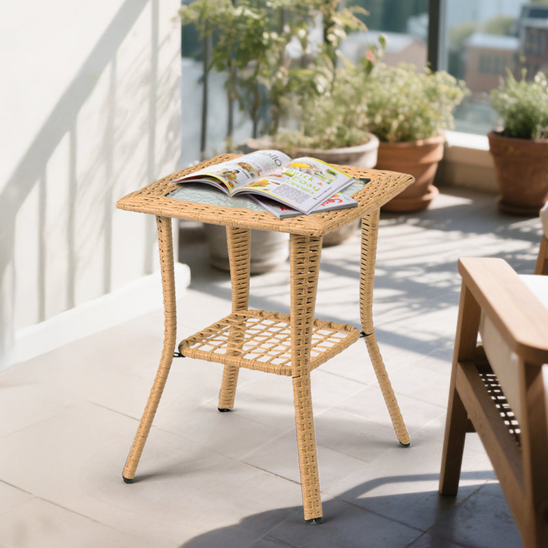 Table d'appoint en osier Avanthi, Jaune