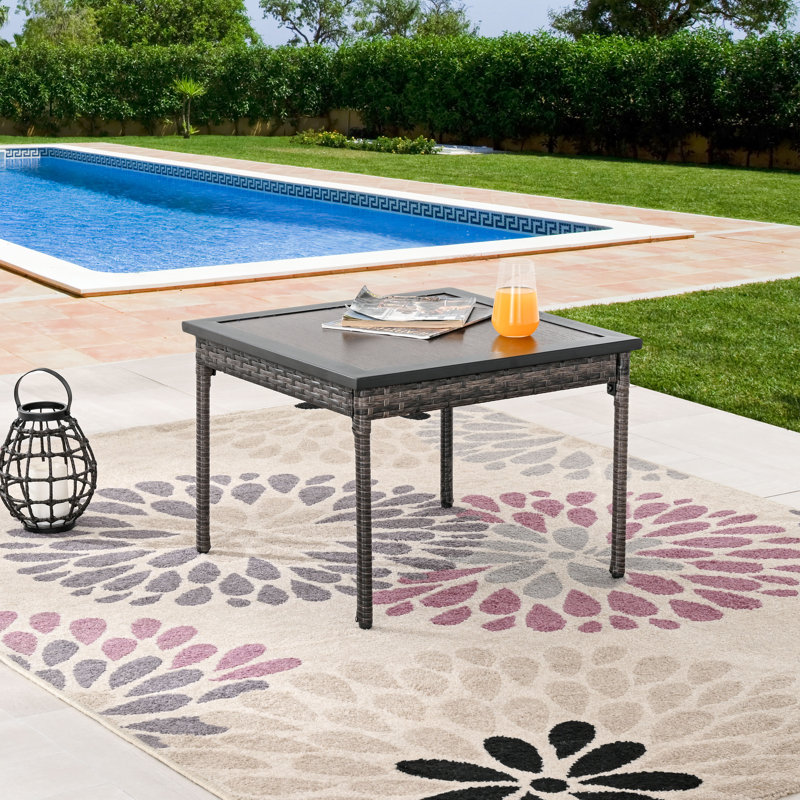 Aalaysia Square Metal Outdoor Side Table , 22.4'' in. W 22.4'' in. D