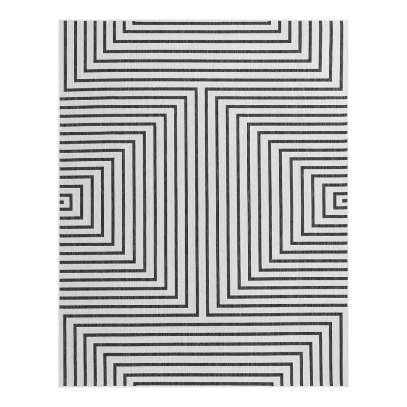 Geometric Indoor / Outdoor Rug, Rectangle 7'10" x 10'