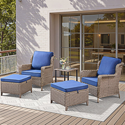 5-Piece Outdoor Lounge Chairs Set With Side Table And Ottomans