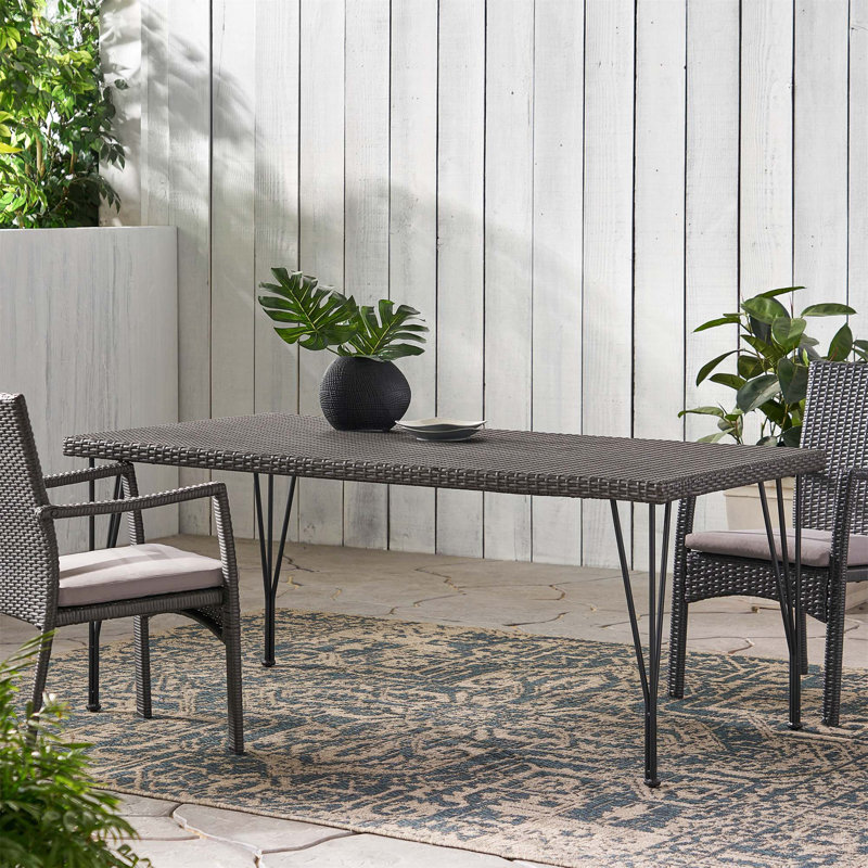 Beaulah Dining Table Stylish Summer Entertaining Ample Seating High-Quality Construction Versatile Design