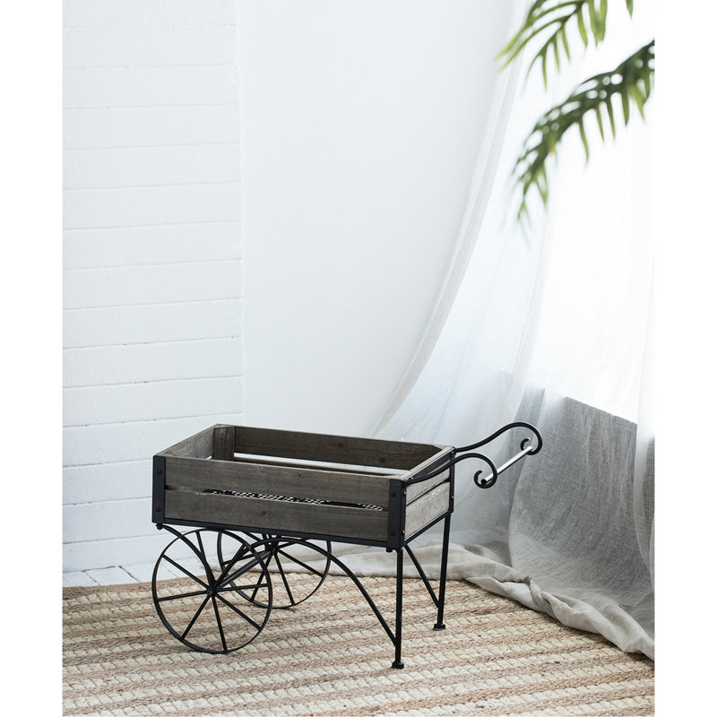 Jardinière rustique pour petits espaces