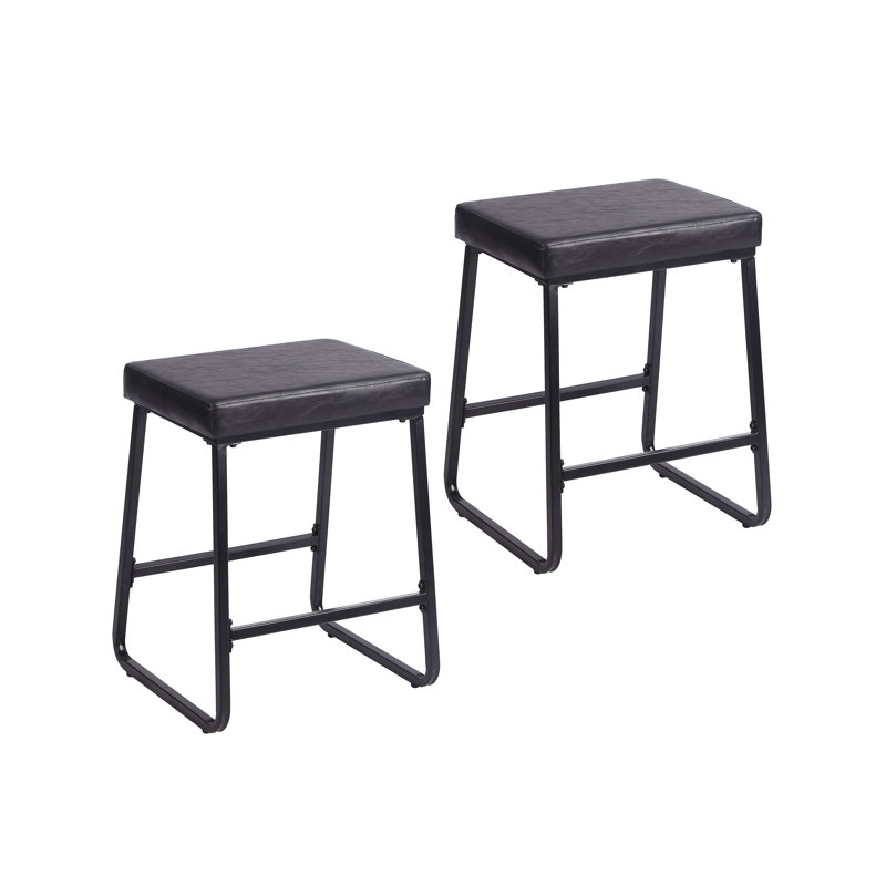 Ensemble de 2 tabourets de bar Ebern Designs Selma, cuir PU, pieds en fer, Noir